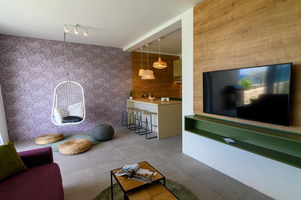 Villa Natura Luxury Apartments Mandre Ngoại thất bức ảnh